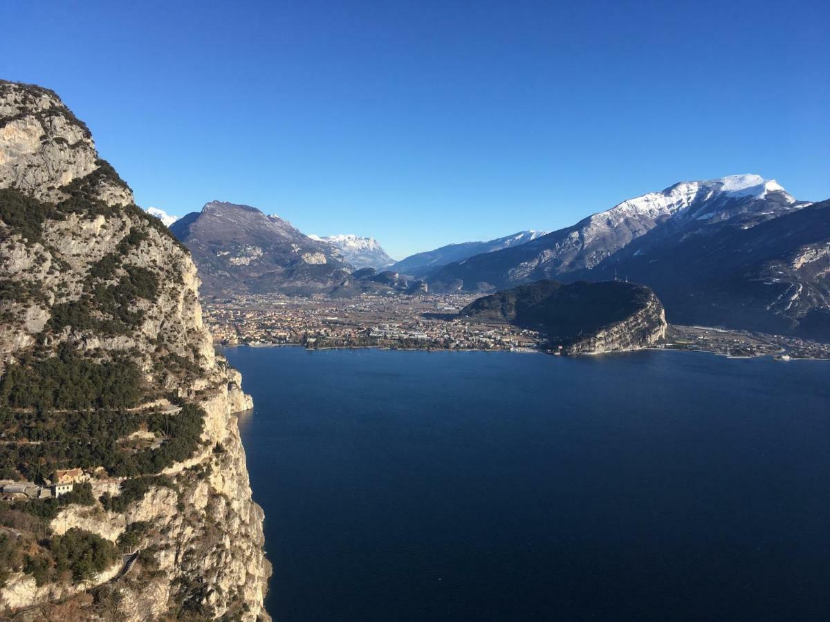 Appartamento Al Lago Рива-дель-Гарда Экстерьер фото